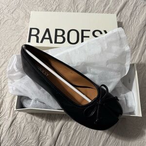 Raboesy Bow Tie Tabi Flats